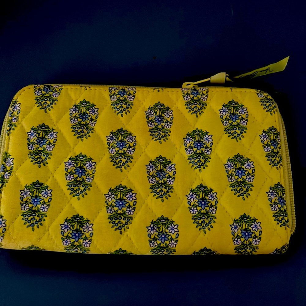 Vera Bradley wallet